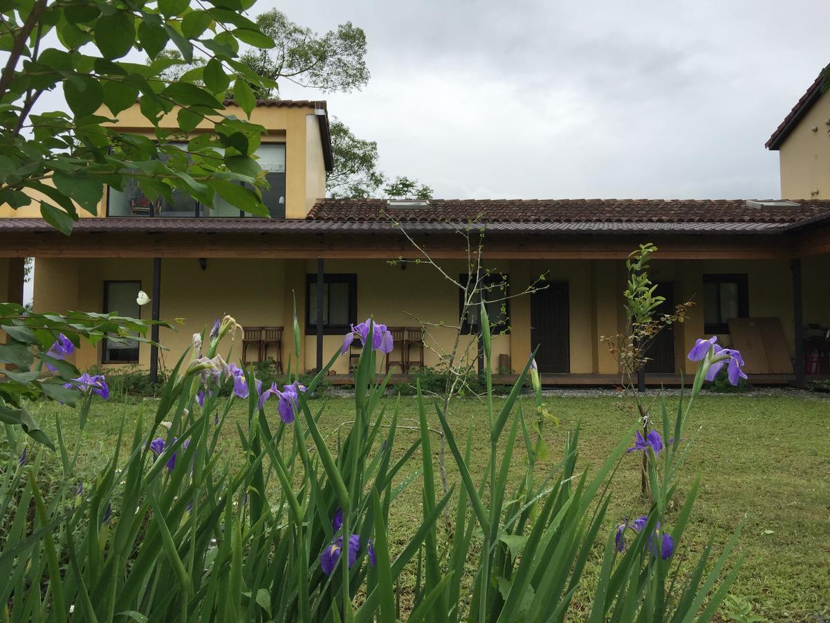 麵包樹舍 Breadfruit B&B Guangfu Zewnętrze zdjęcie